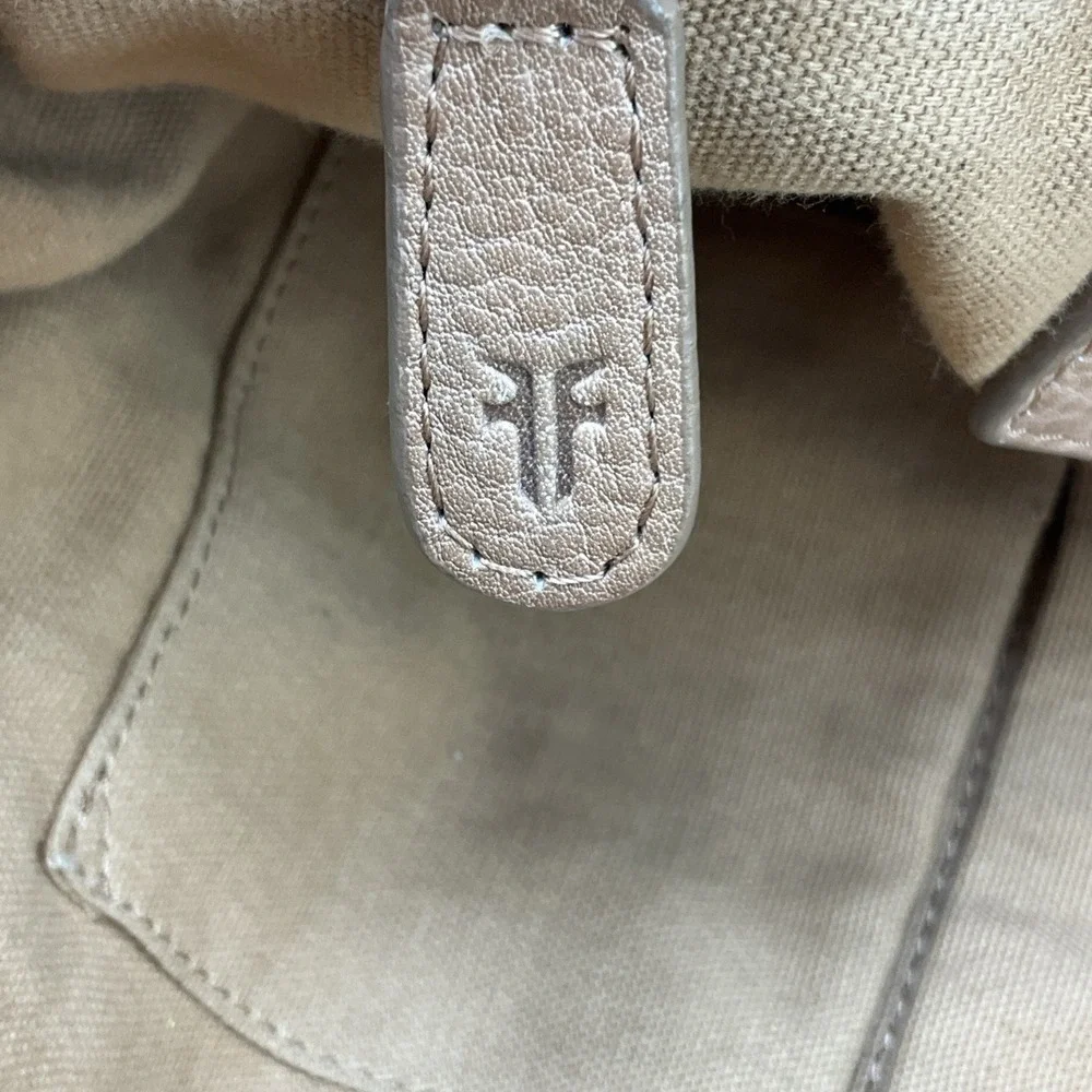 Frye Nora Knotted Hobo Shoulder Tote Beige Soft Leather With Dust Bag - Picture 13 of 16